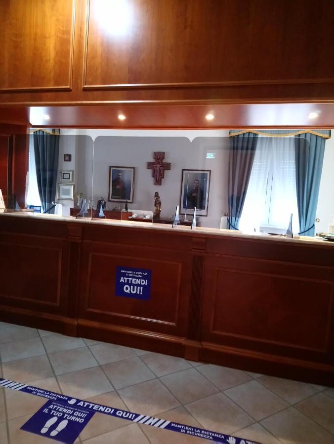 Casapaceebene Hotel San Giovanni Rotondo Eksteriør billede