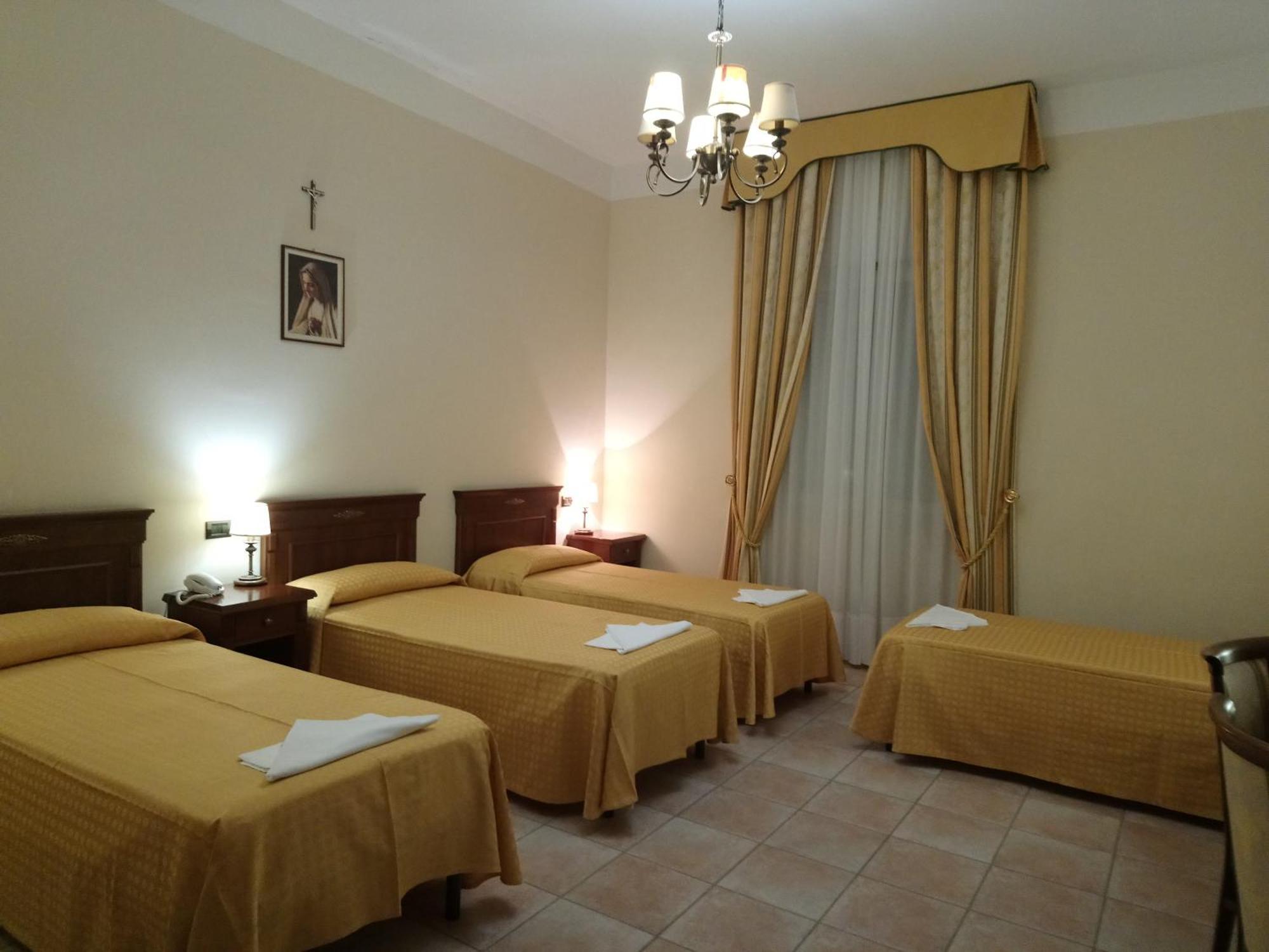 Casapaceebene Hotel San Giovanni Rotondo Eksteriør billede