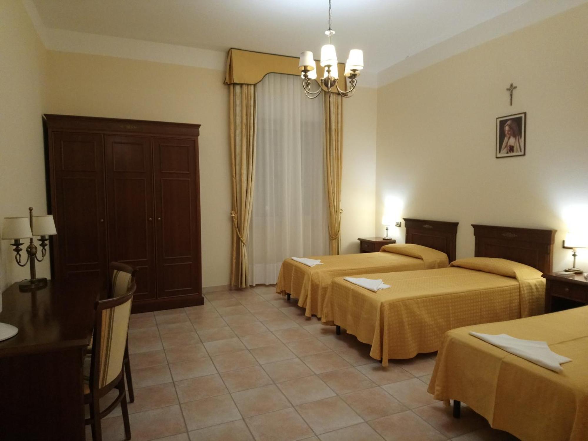 Casapaceebene Hotel San Giovanni Rotondo Eksteriør billede