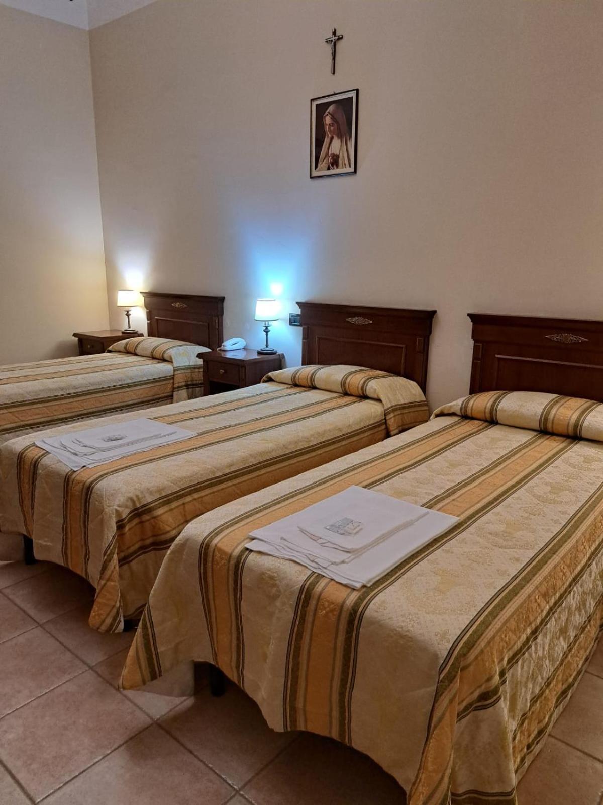 Casapaceebene Hotel San Giovanni Rotondo Eksteriør billede