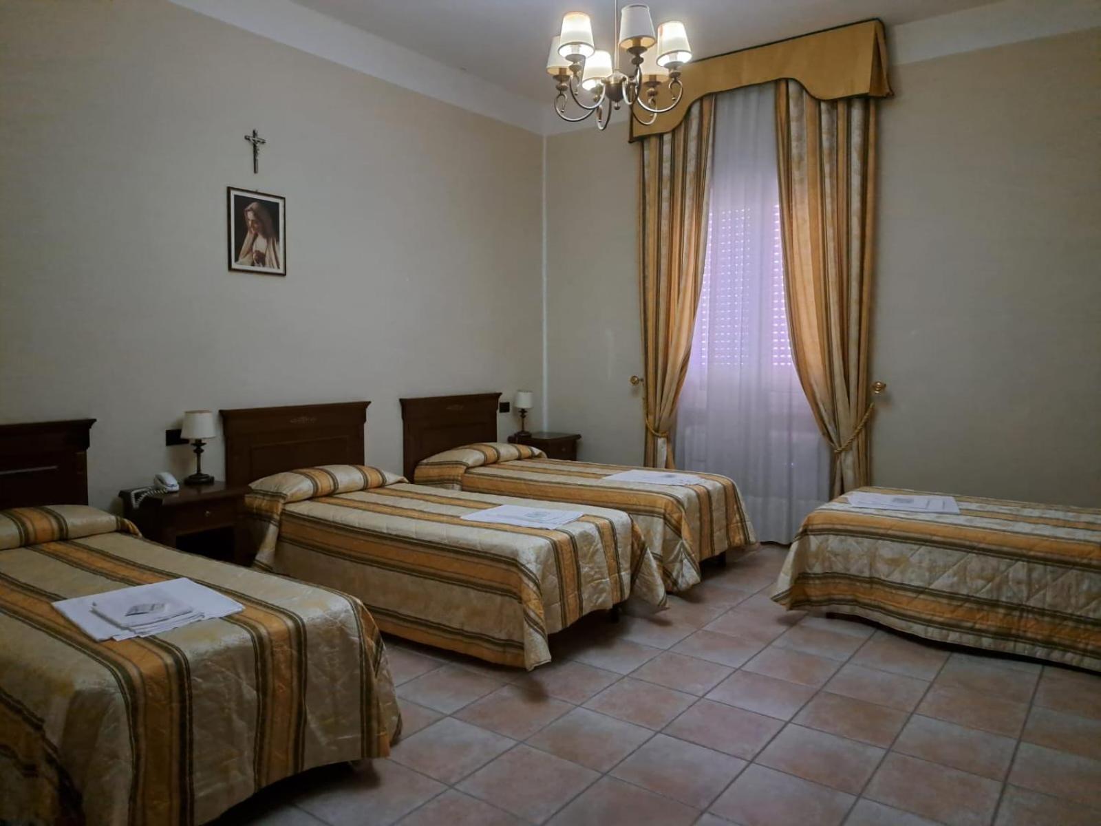 Casapaceebene Hotel San Giovanni Rotondo Eksteriør billede